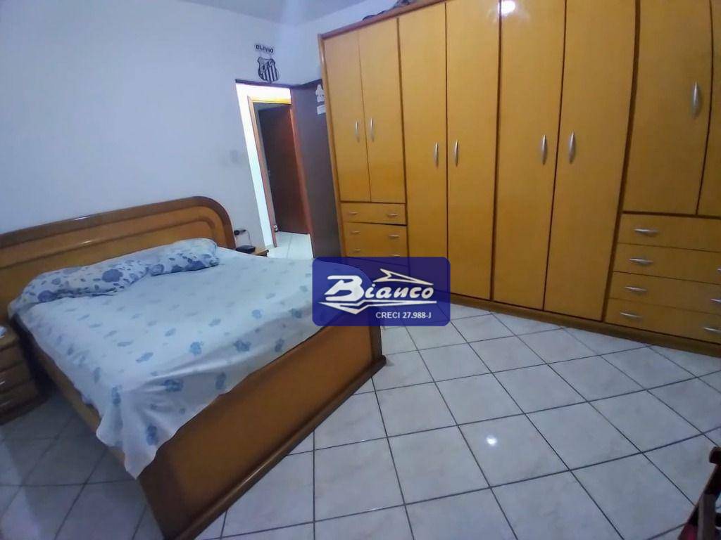 Casa à venda com 4 quartos, 280m² - Foto 42