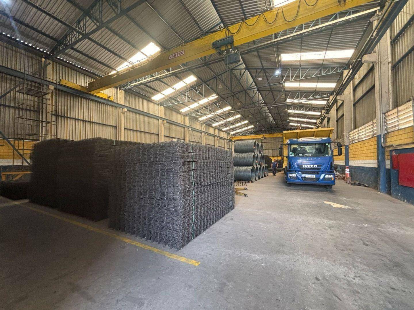 Depósito-Galpão-Armazém para alugar, 1360m² - Foto 6