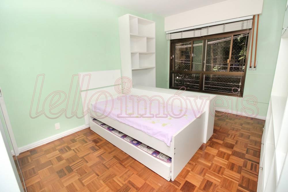 Apartamento à venda com 3 quartos, 240m² - Foto 14