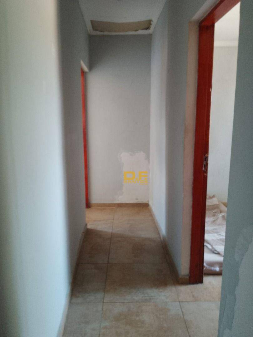 Casa à venda com 2 quartos, 150M2 - Foto 14