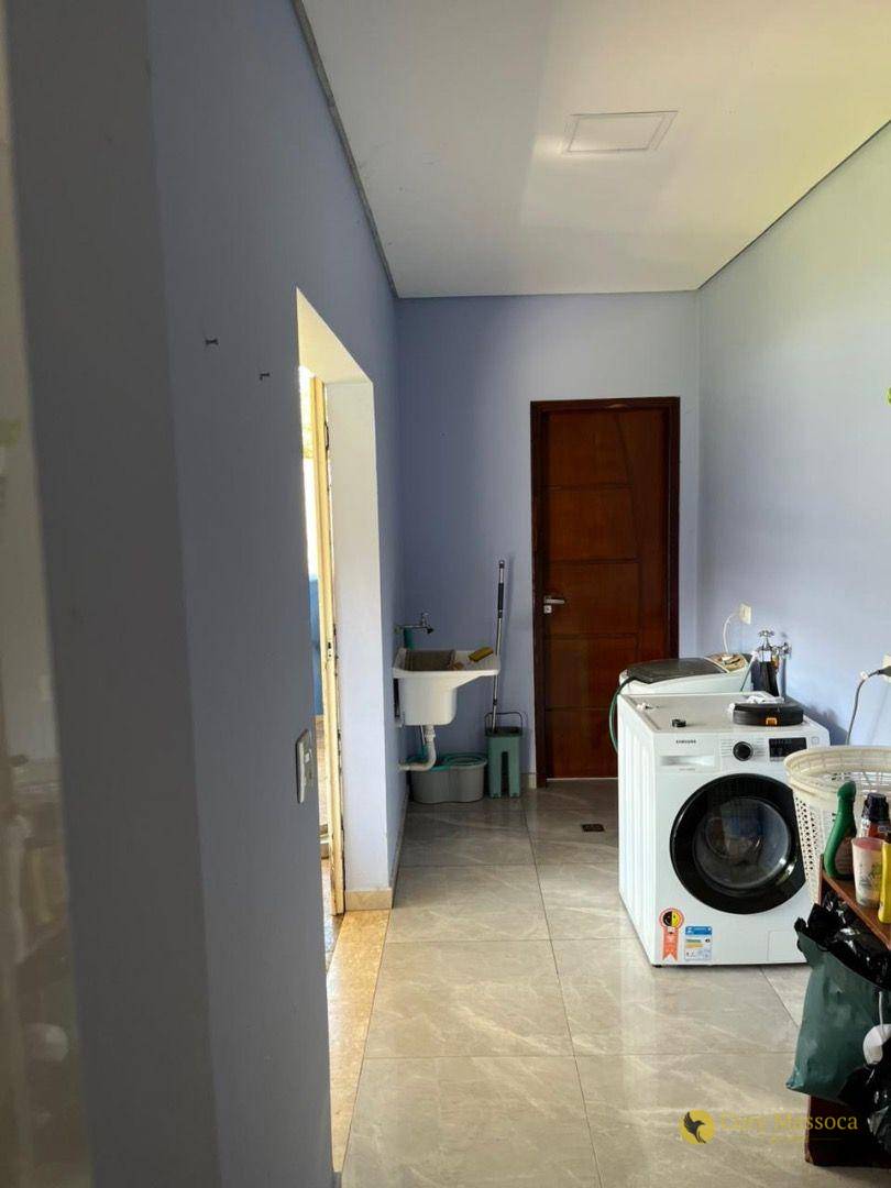 Casa de Condomínio à venda com 3 quartos, 238m² - Foto 17