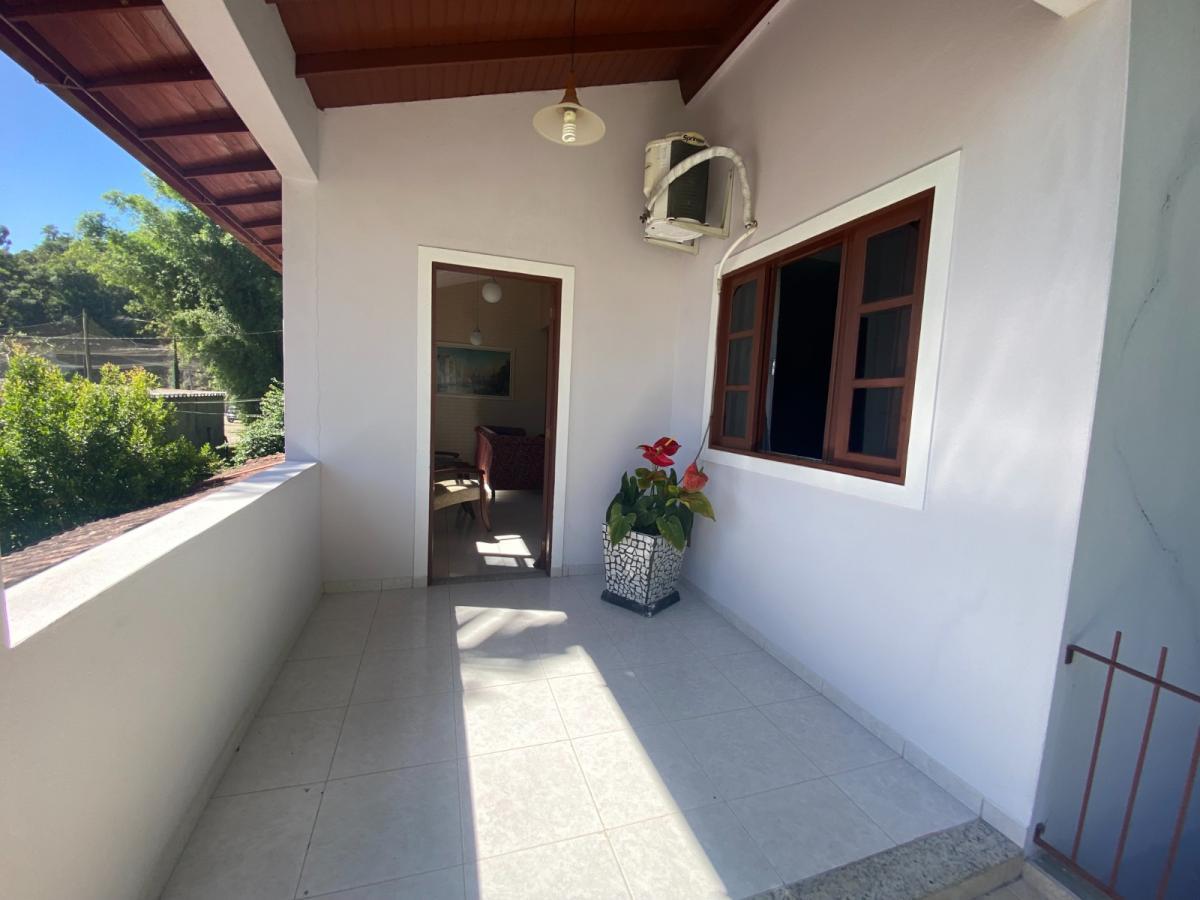 Casa à venda com 3 quartos, 200m² - Foto 13