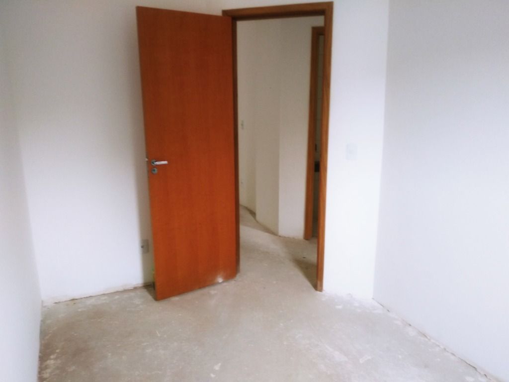 Apartamento à venda com 2 quartos, 41m² - Foto 14