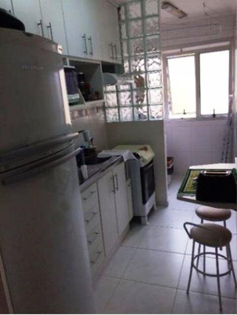 Apartamento à venda com 2 quartos, 57m² - Foto 15