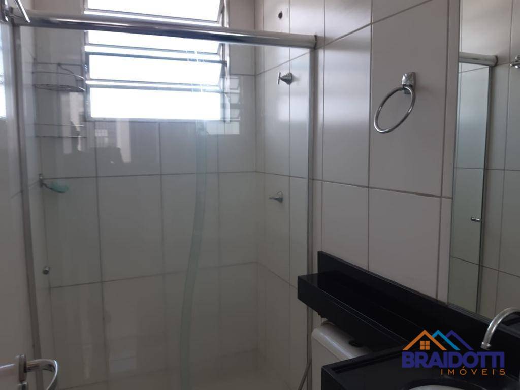 Apartamento à venda com 2 quartos, 45m² - Foto 14