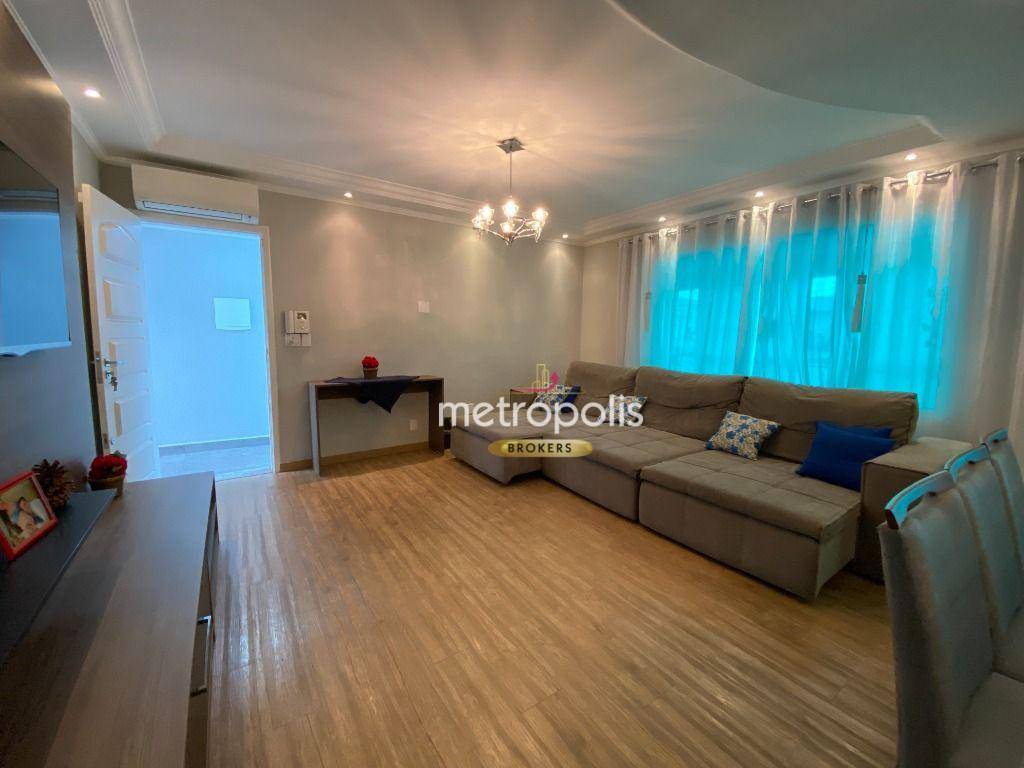 Casa à venda com 3 quartos, 235m² - Foto 2