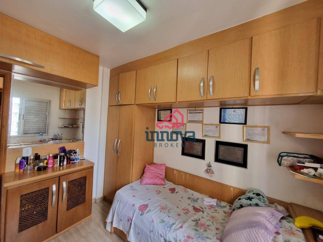 Apartamento à venda com 3 quartos, 85m² - Foto 10