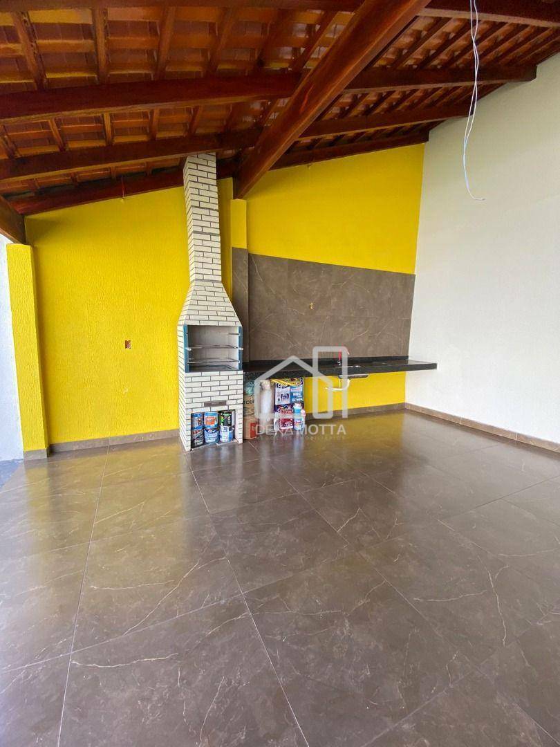 Casa à venda com 4 quartos, 150m² - Foto 10