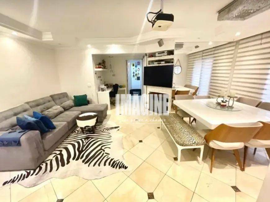 Apartamento à venda com 3 quartos, 99m² - Foto 1