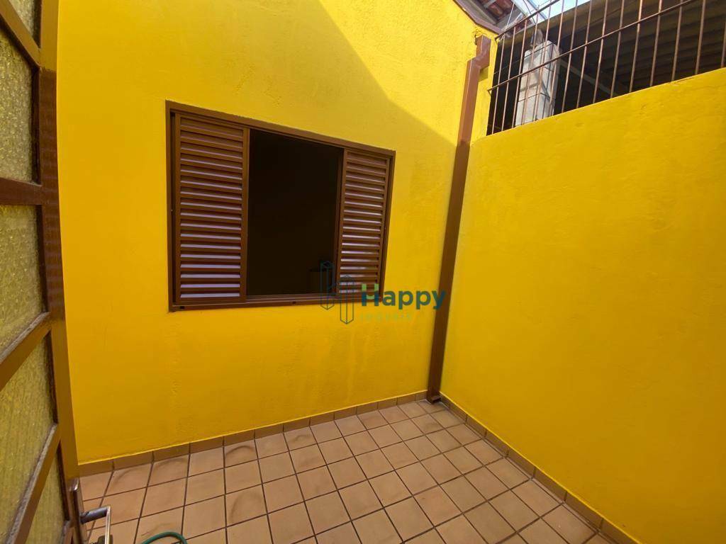 Casa à venda e aluguel com 3 quartos, 124m² - Foto 12