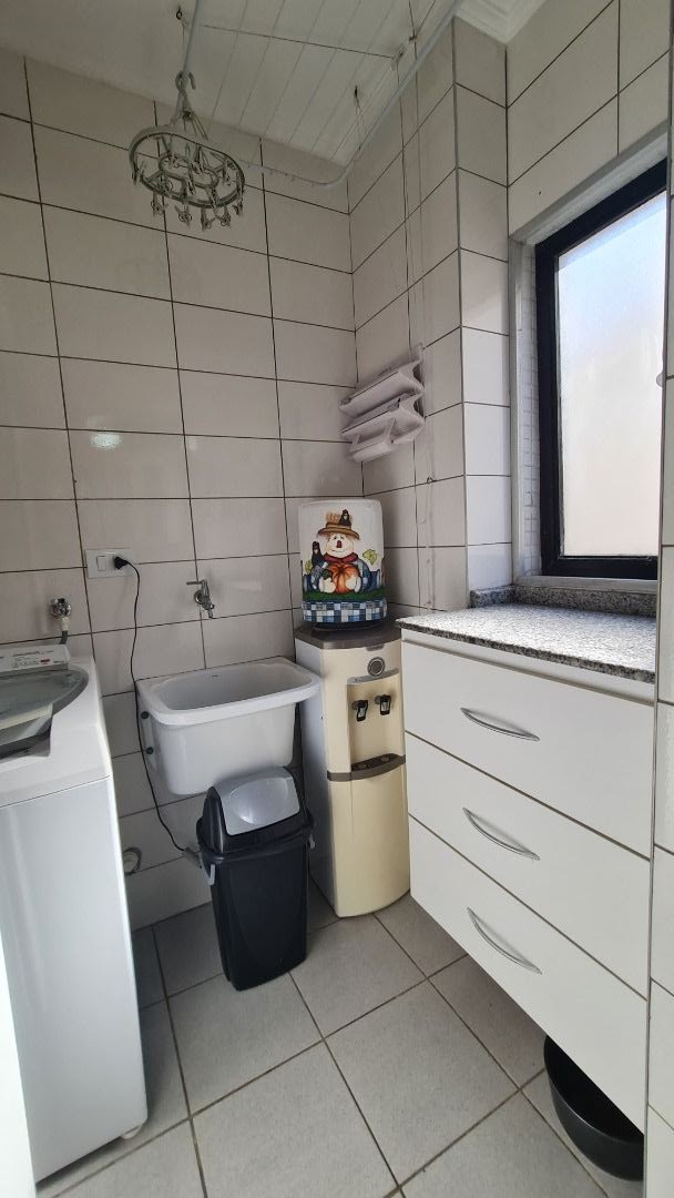 Apartamento à venda com 2 quartos, 70m² - Foto 21