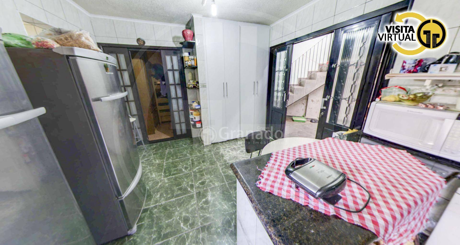 Sobrado à venda com 6 quartos, 240m² - Foto 25