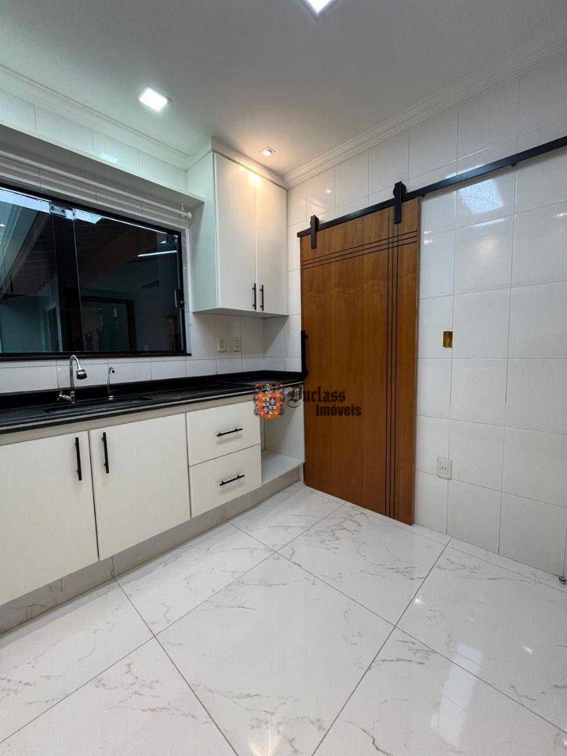 Sobrado à venda com 3 quartos, 180m² - Foto 43