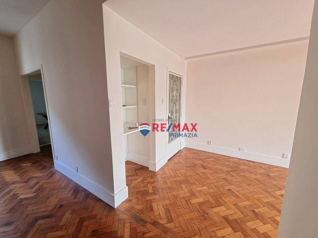 Apartamento à venda com 4 quartos, 230m² - Foto 21