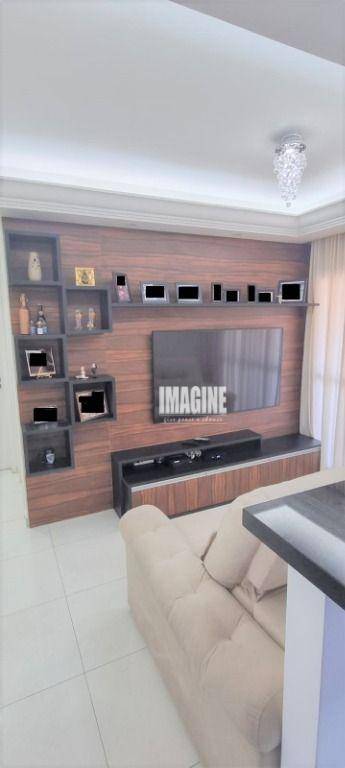 Apartamento à venda com 2 quartos, 61m² - Foto 17