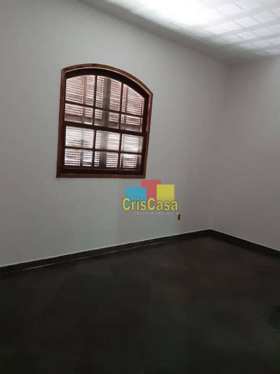 Casa à venda com 3 quartos, 200m² - Foto 7