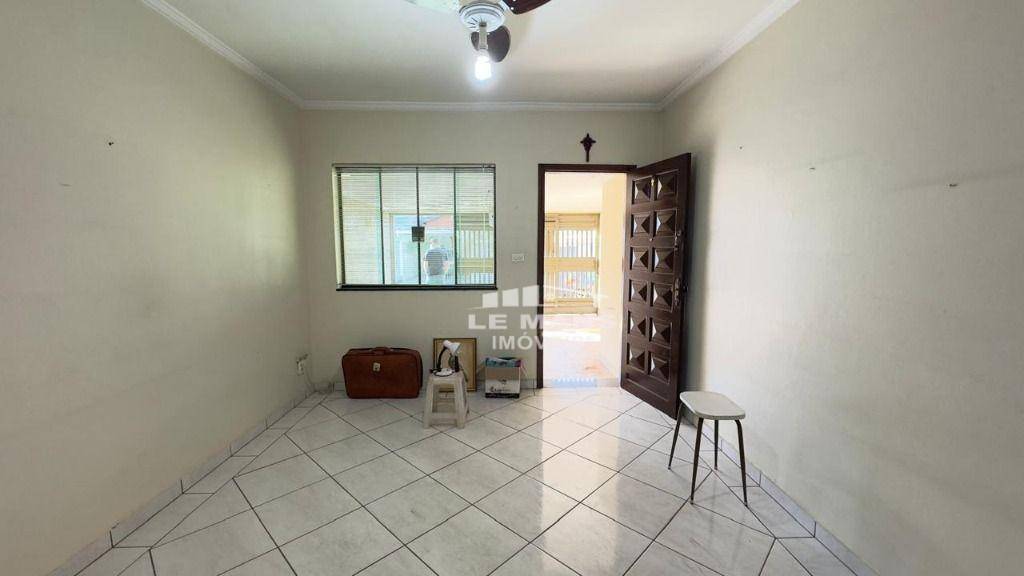 Casa à venda com 3 quartos, 125m² - Foto 4