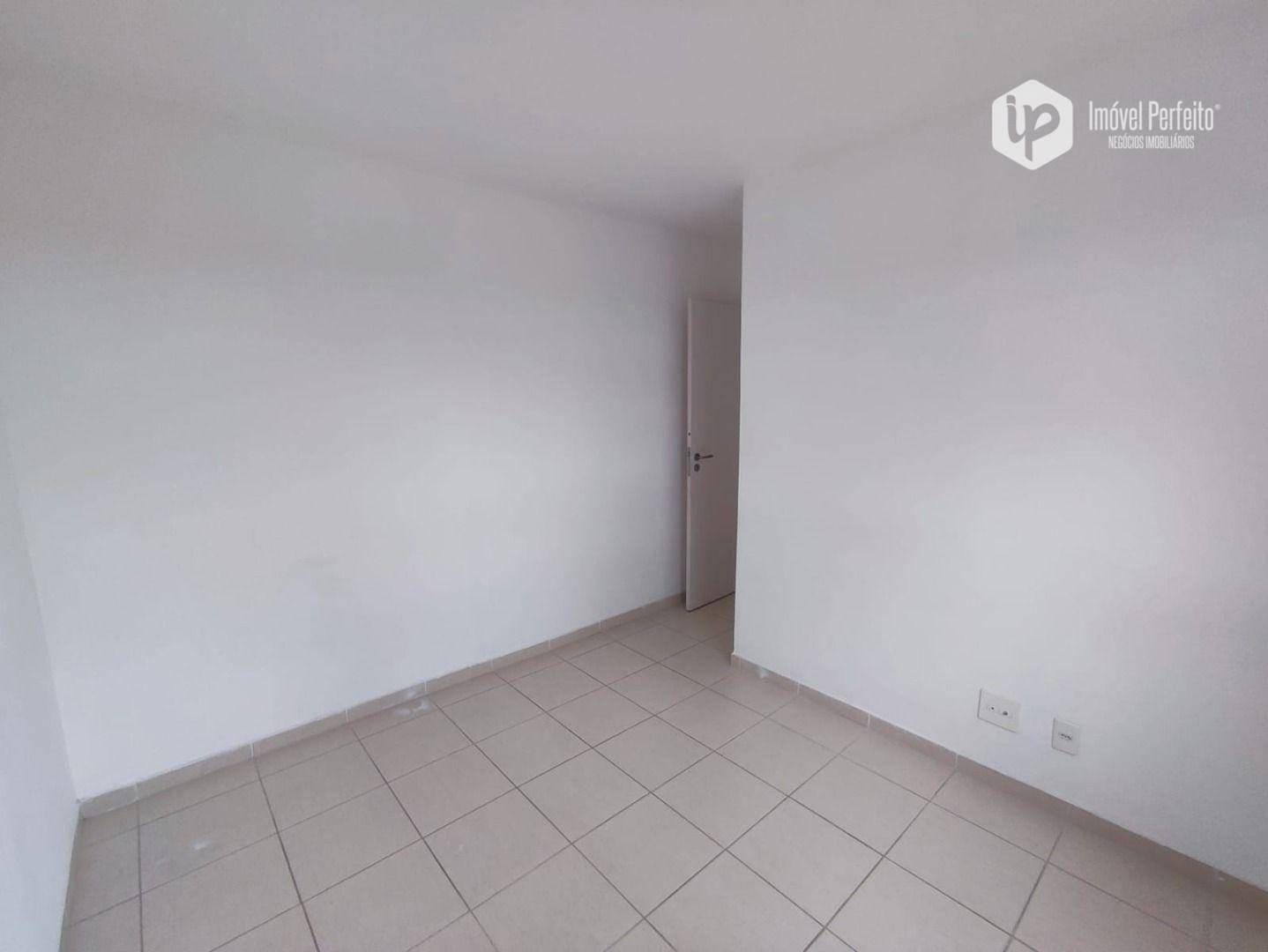 Apartamento à venda com 2 quartos, 52m² - Foto 4