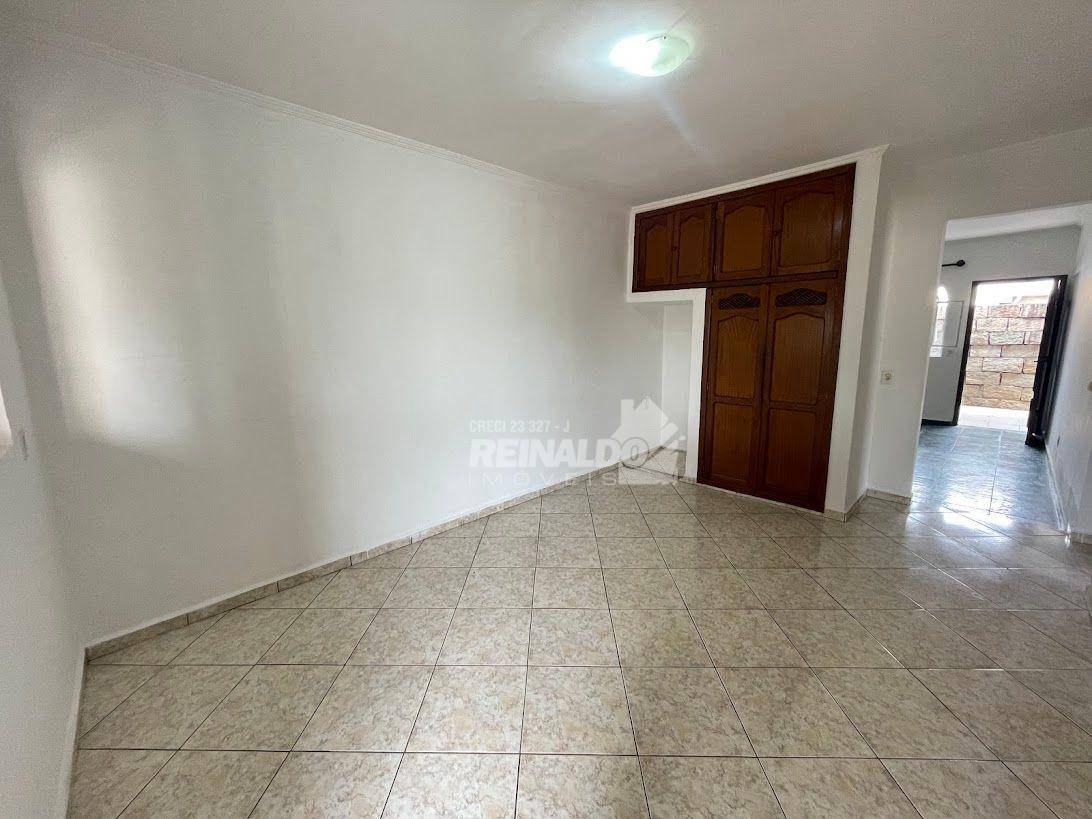 Casa, 2 quartos, 220 m² - Foto 5