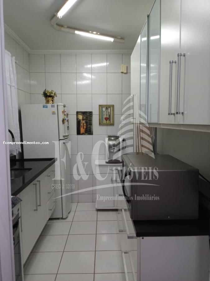 Apartamento à venda com 3 quartos, 92m² - Foto 18