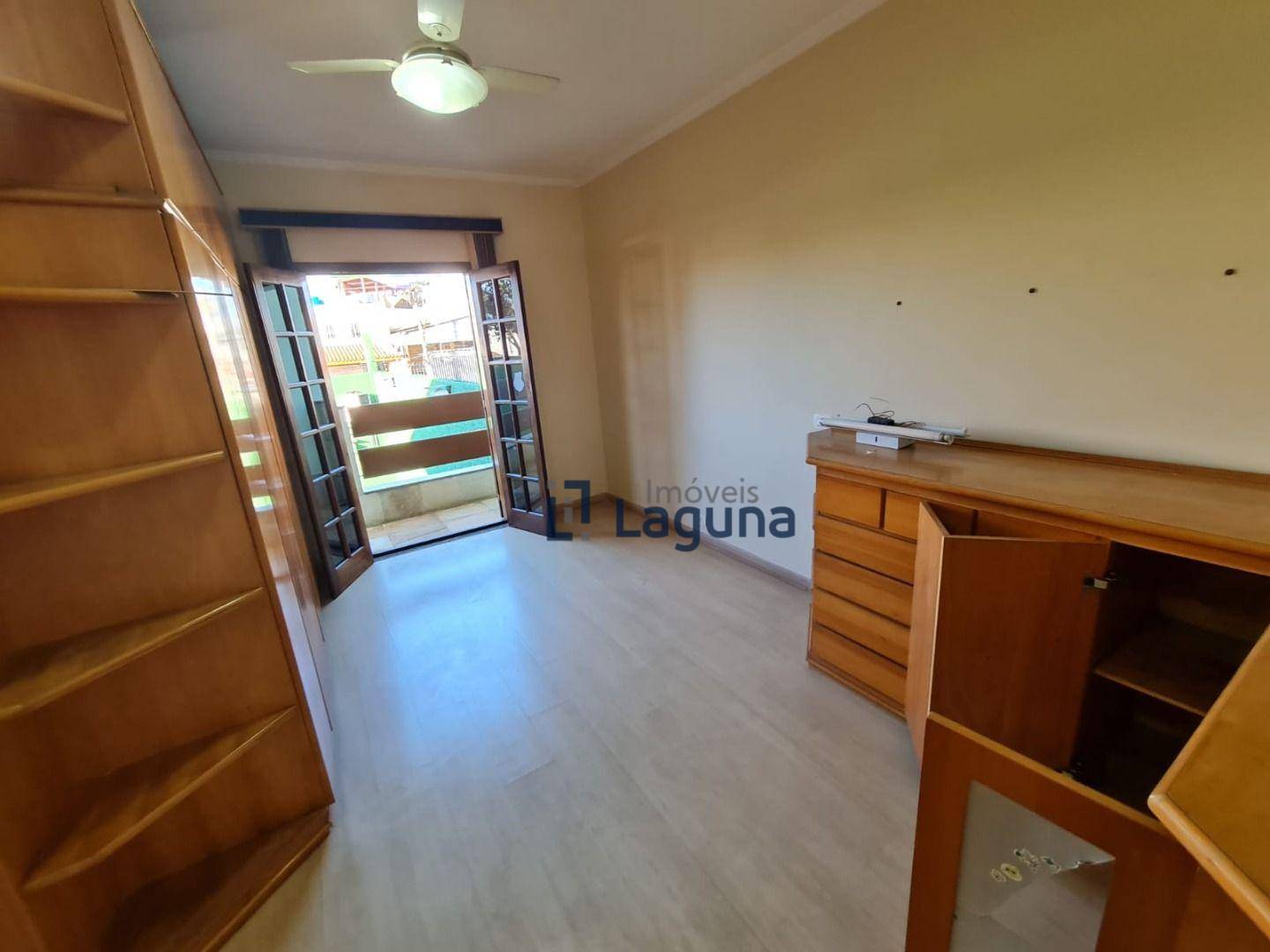 Sobrado à venda com 5 quartos, 420m² - Foto 18