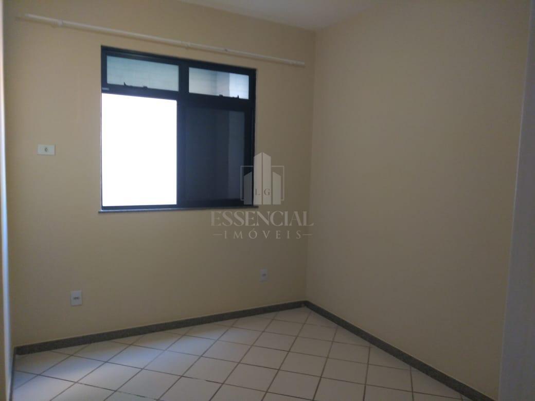 Apartamento para alugar com 2 quartos, 70m² - Foto 16