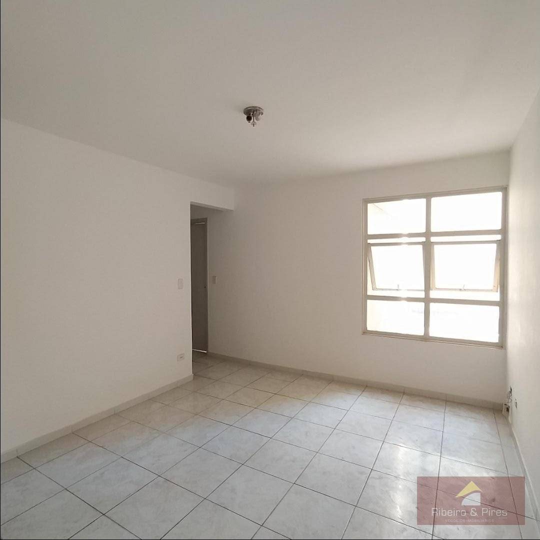 Apartamento à venda com 3 quartos, 66m² - Foto 2