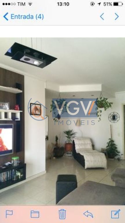 Apartamento à venda com 3 quartos, 90m² - Foto 1