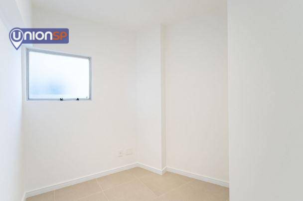 Apartamento à venda com 3 quartos, 87m² - Foto 8