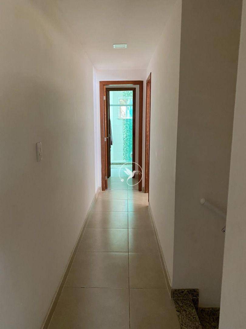 Casa à venda com 4 quartos, 140m² - Foto 18