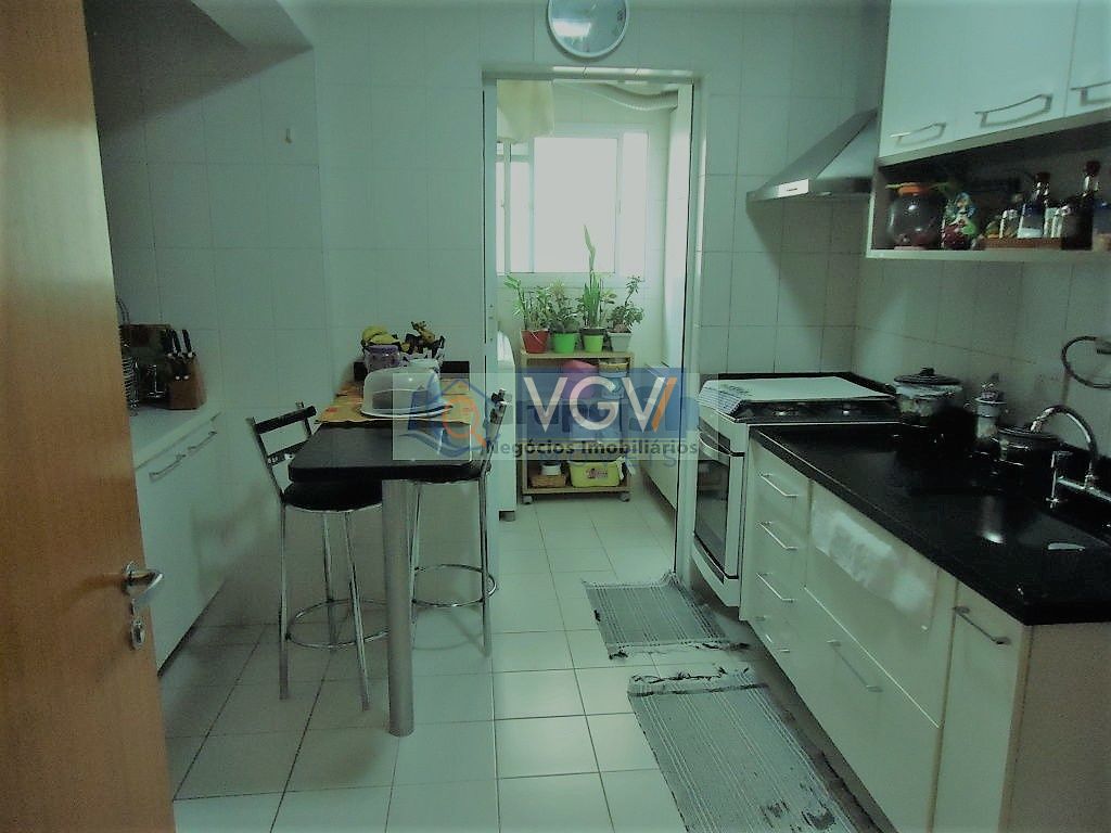 Apartamento à venda com 3 quartos, 92m² - Foto 5