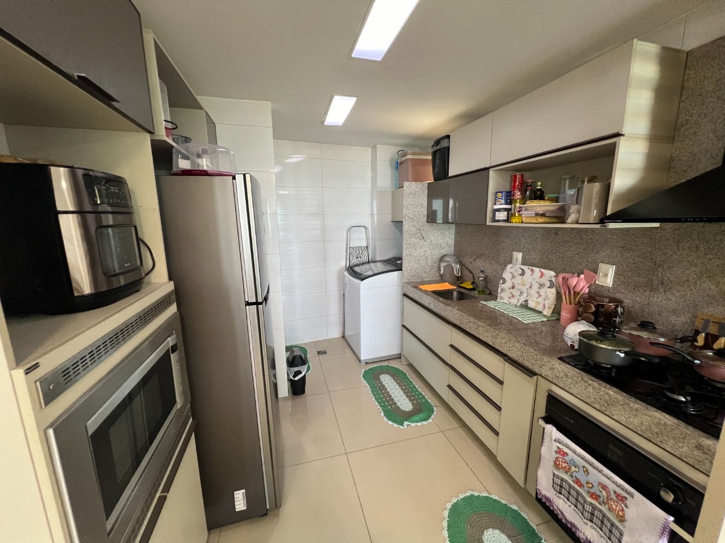 Apartamento à venda com 2 quartos, 84m² - Foto 4