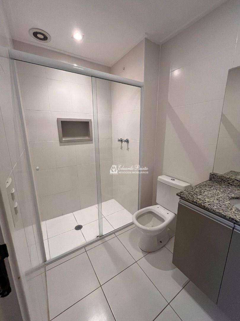 Apartamento à venda com 2 quartos, 65m² - Foto 11