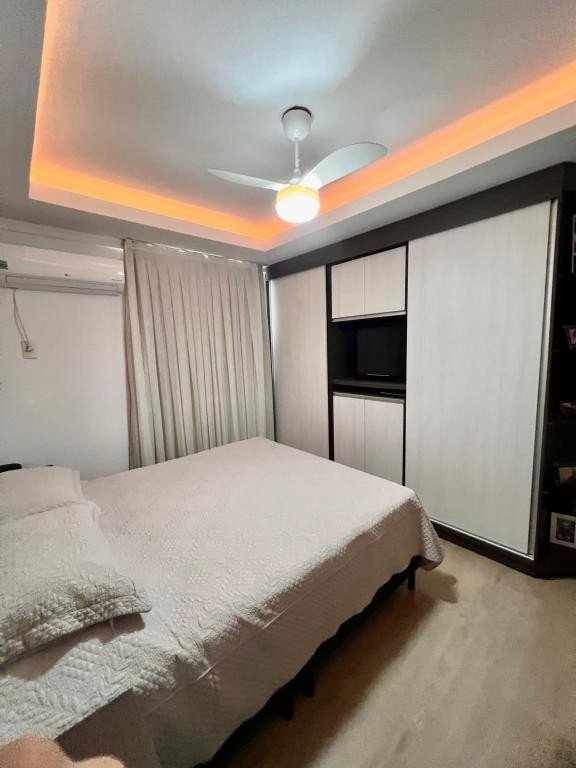 Apartamento à venda com 2 quartos, 57m² - Foto 11