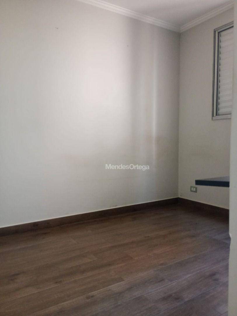 Apartamento para alugar com 2 quartos, 49m² - Foto 13