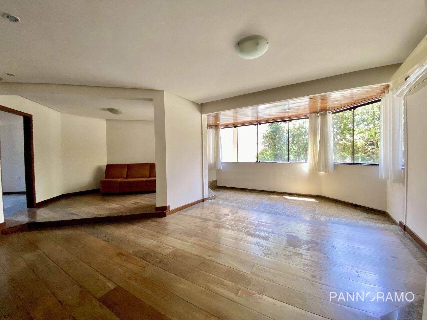 Apartamento à venda com 4 quartos, 200m² - Foto 5