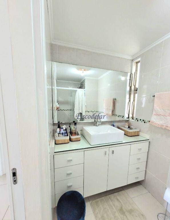 Apartamento à venda com 2 quartos, 67m² - Foto 9