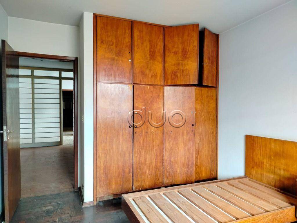 Casa para alugar com 5 quartos, 325m² - Foto 21