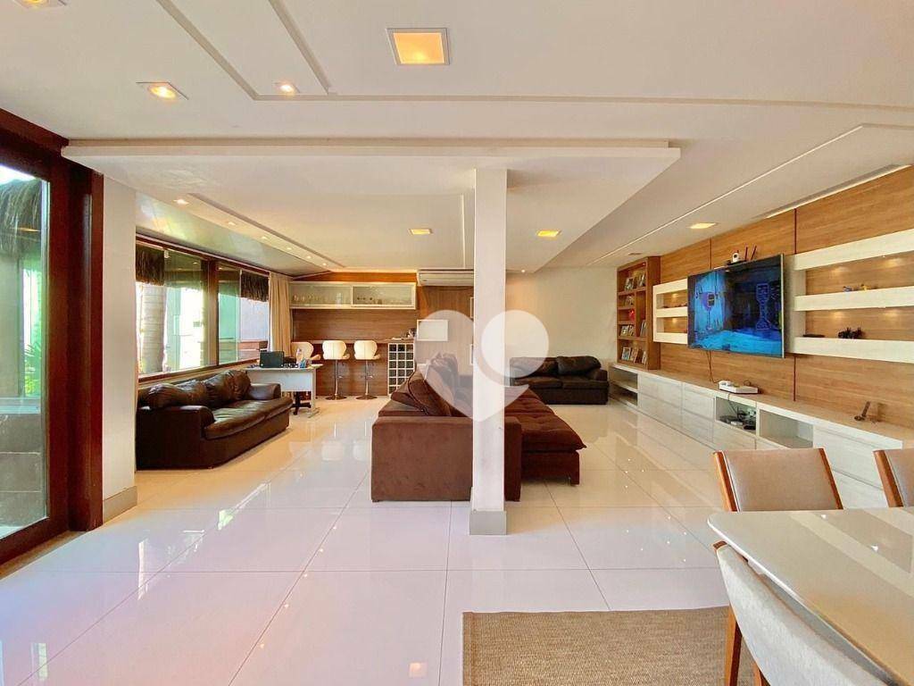 Casa para alugar com 4 quartos, 415m² - Foto 7