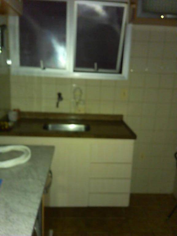 Apartamento à venda com 2 quartos, 48m² - Foto 2