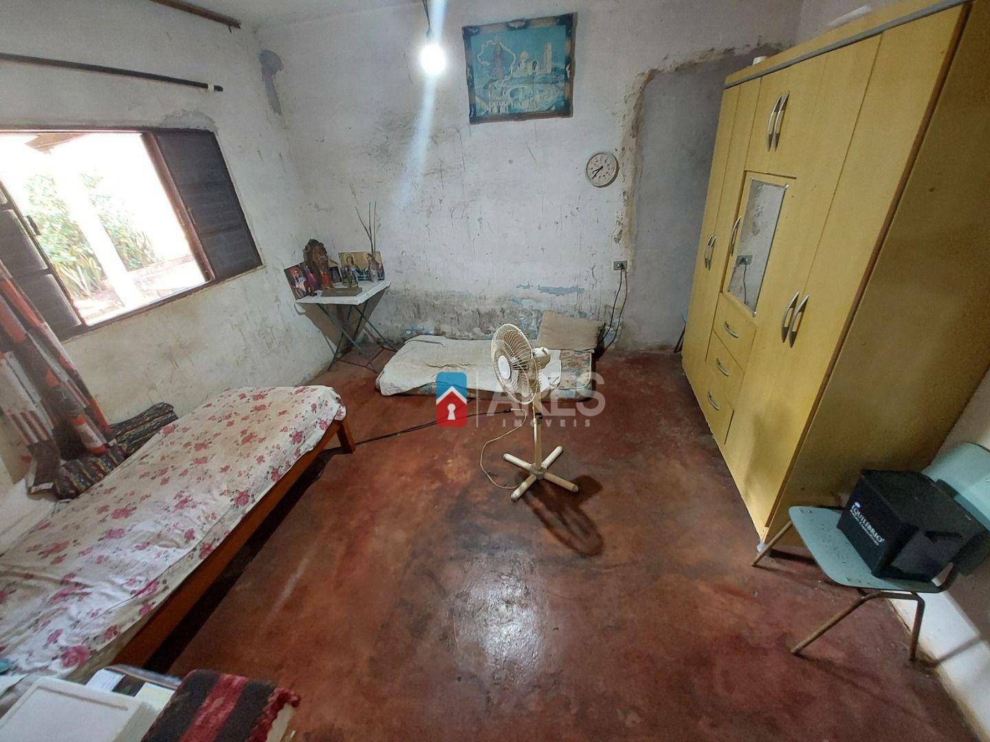 Chácara à venda com 3 quartos, 188m² - Foto 9