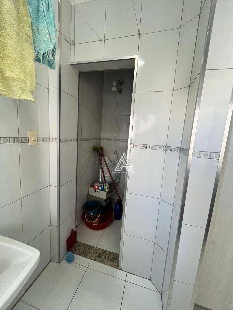 Apartamento à venda com 2 quartos, 80m² - Foto 48