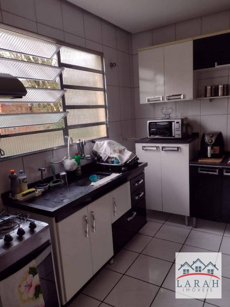 Casa à venda com 2 quartos, 120m² - Foto 1