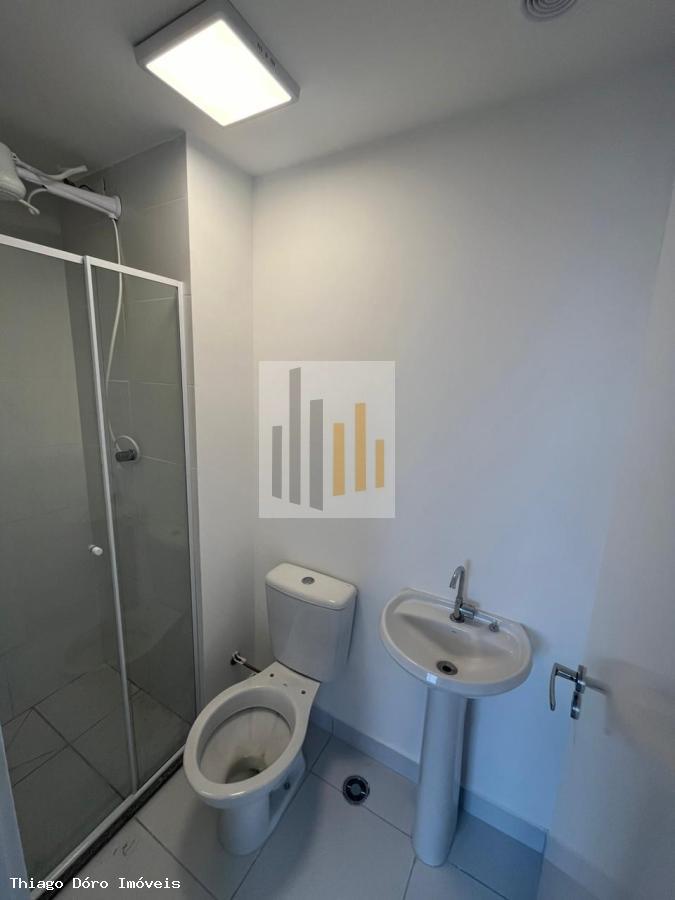 Apartamento para alugar com 2 quartos, 35m² - Foto 13