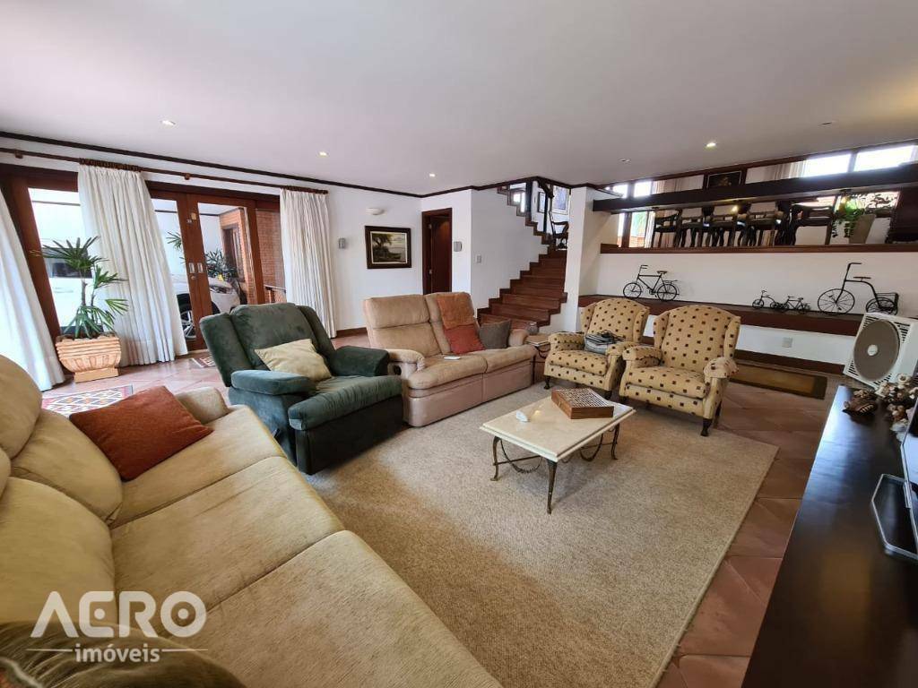 Casa à venda com 3 quartos, 279m² - Foto 20