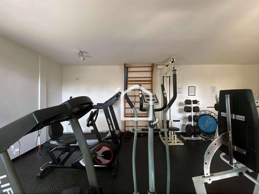 Casa de Condomínio para alugar com 3 quartos, 220m² - Foto 42