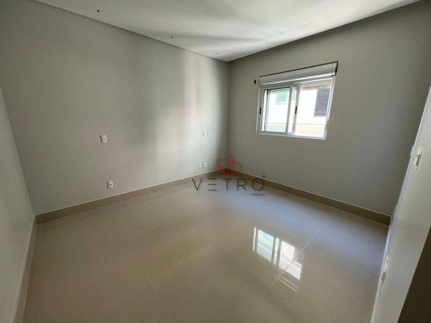 Apartamento à venda com 4 quartos, 286m² - Foto 6