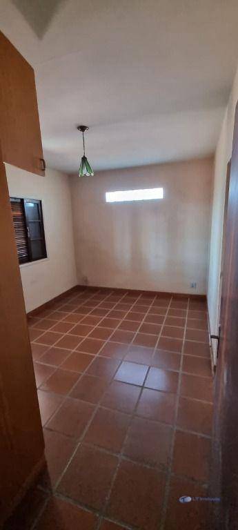 Sobrado para alugar com 4 quartos, 333m² - Foto 6