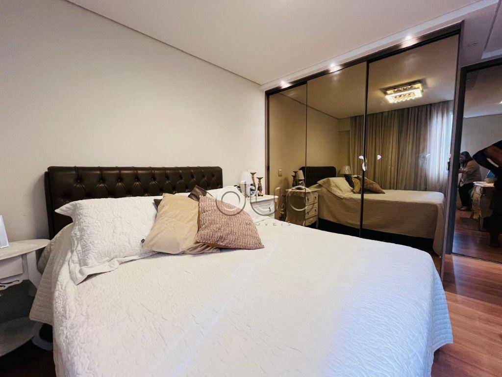 Apartamento à venda com 3 quartos, 146m² - Foto 16