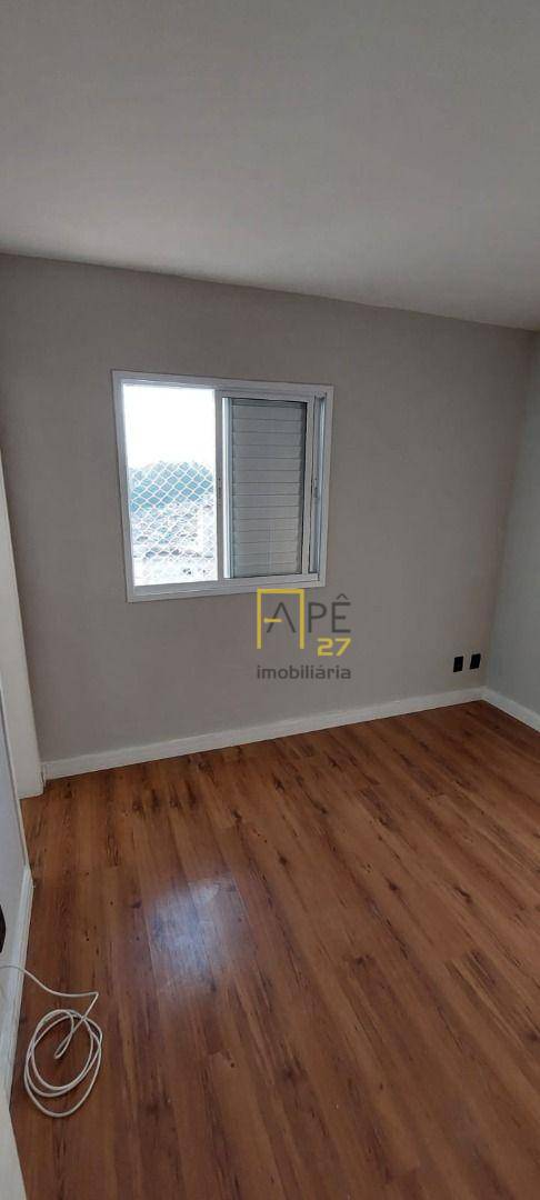 Apartamento à venda com 3 quartos, 72m² - Foto 4